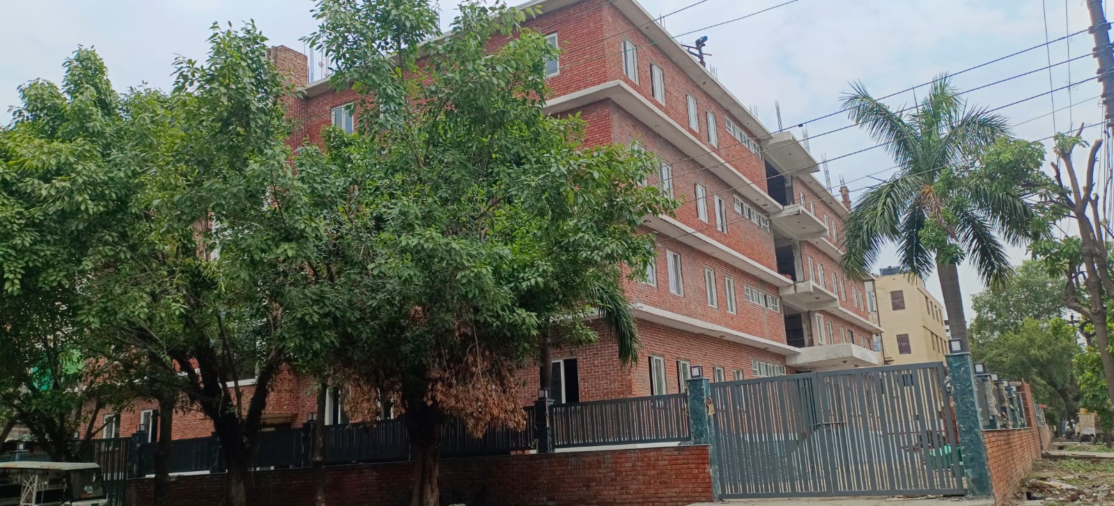 Antriksh Nature Sector 52 Noida For Rent