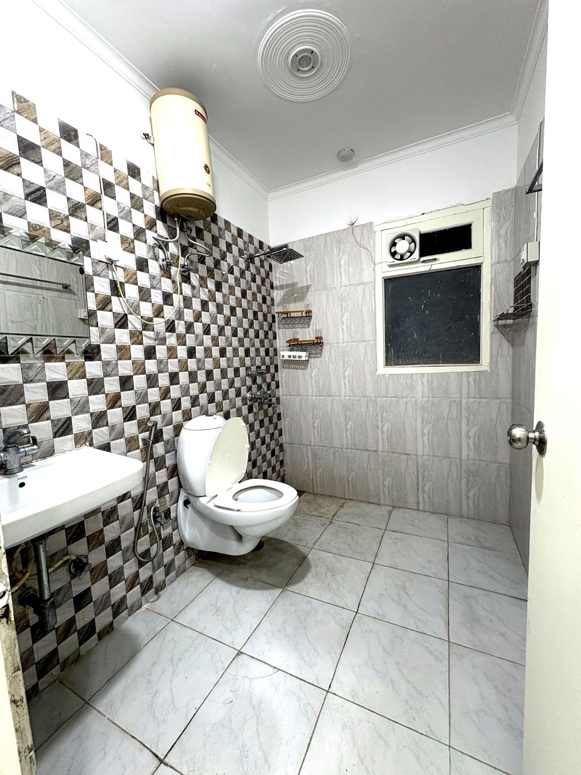 1 Bhk Flat In Gurugram For Rent