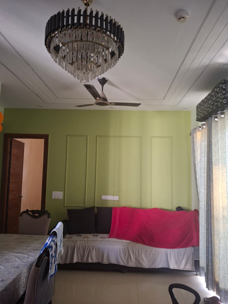 Flat For Rent In Jm Aroma Noida
