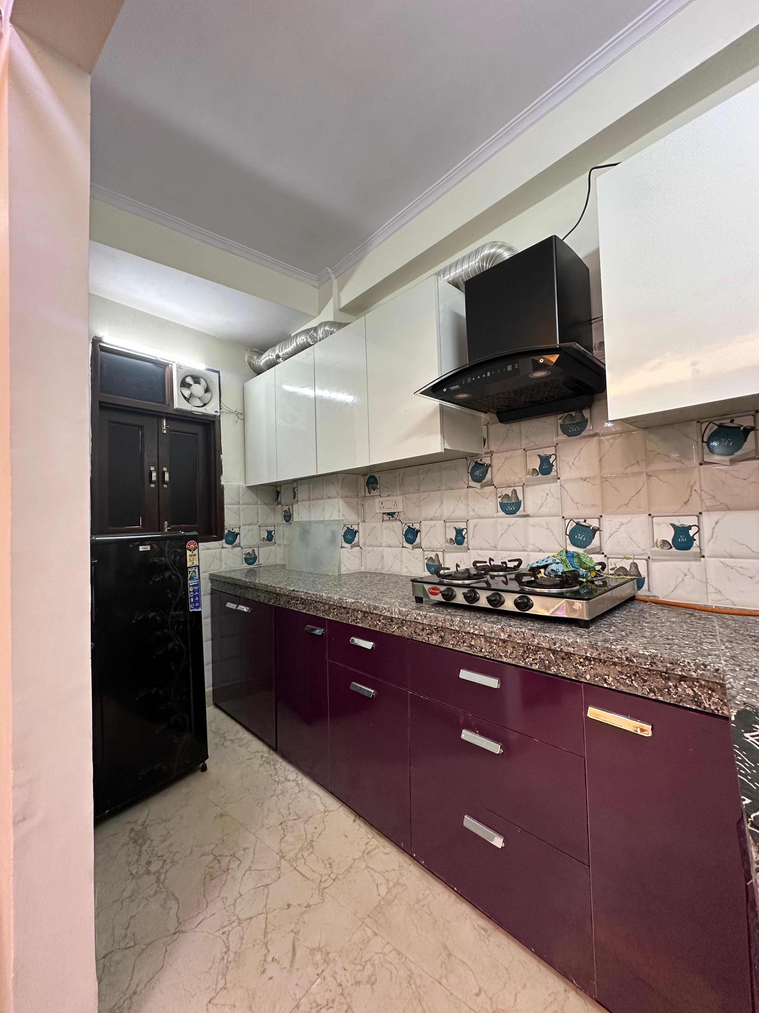 Flat For Sale In Sannaiyat Lines Delhi Cantonment