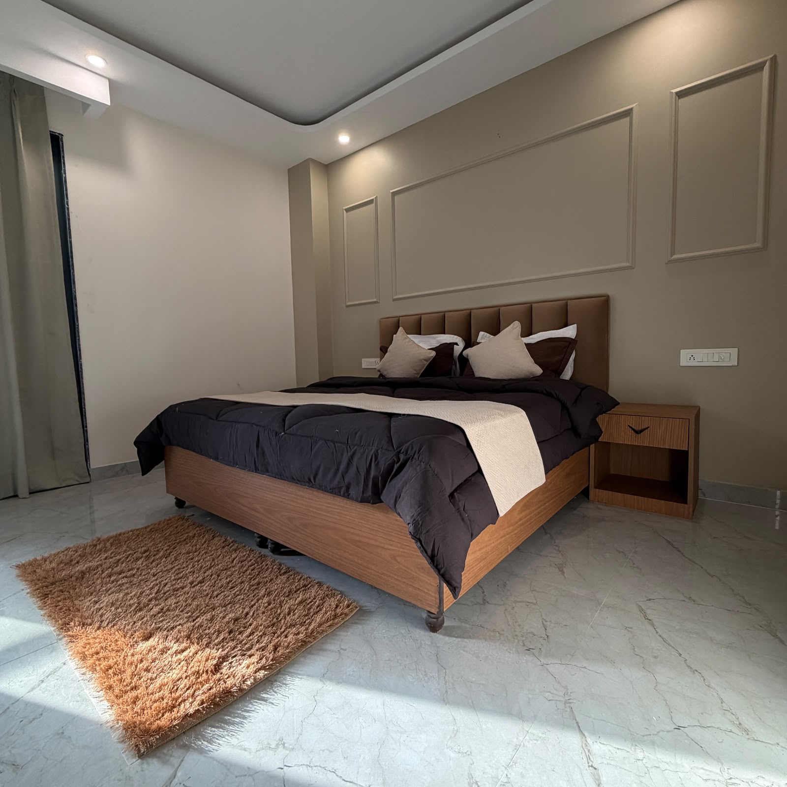 Flat For Rent In Noida Dadri
