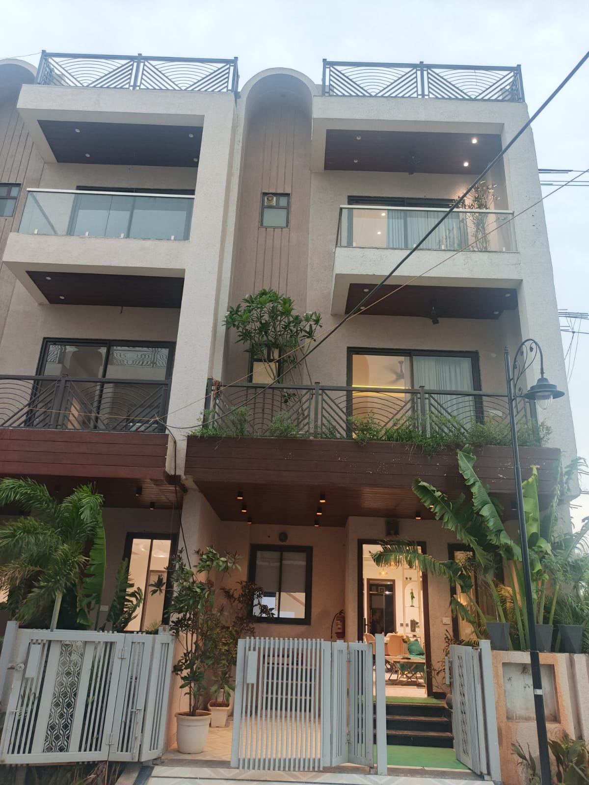 Villa For Sale In Chittora Phagi